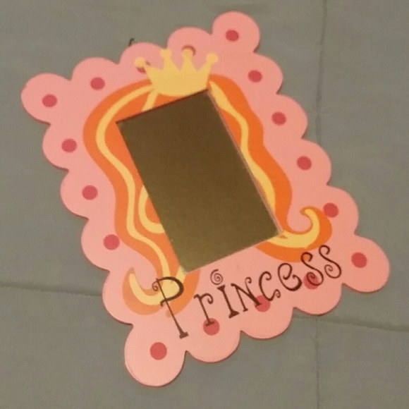 Princess mirror - Picture 3 of 3